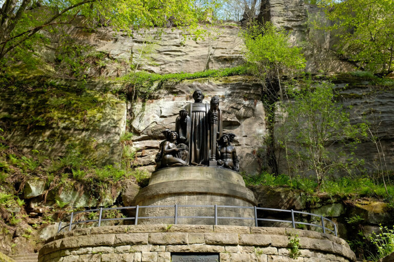 Wagner Denkmal im Liebethaler Grund